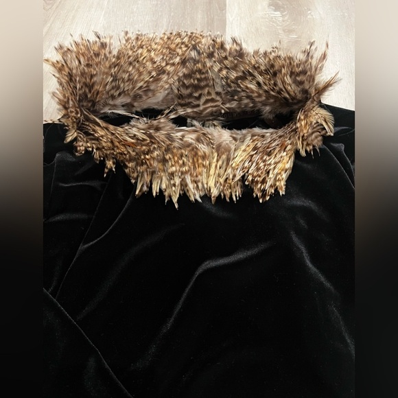 Double D Ranch Black Velvet Mock Turtleneck Feather Trim Small - Picture 3 of 12